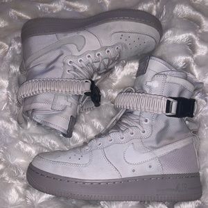 Grey Nike’s